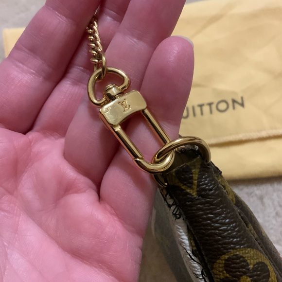 AUTHENTIC Limited Edition Louis Vuitton Monogram Trunks & Locks Mini Pochette - Picture 7 of 8